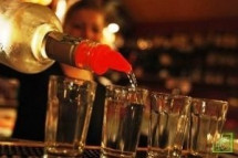 Россия пока не снимает запрет на поставки крепкого алкоголя чешского производства в РФ.