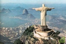 Решение проблем Бразилии состоит не в выигрыше Чемпионата мира, а в способности правительства обеспечить страну образованием, транспортом, необходимой инфраструктурой.