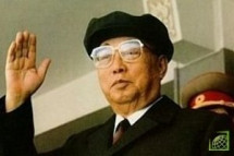 Ранее, в ходе денежной реформы 2009 года изображения Ким Ир Сена уже исчезли с купюр номиналом одна и две тысячи вон.