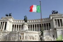 ​Премьер-министр Италии Джузеппе Конте заявил, что Италия не будет направлять дополнительные расходы на оборону.