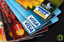 На выдачи кредитных карт дополнительно оказывает влияние некоторое ухудшение кредитного портфеля