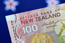 Новозеландский доллар поднялся до 0,7161 по отношению к доллару США