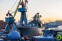 Глава государства подчеркнул, что необходимо проводить как можно больше операций по оснащению, дооборудованию и ремонту судов на территории России
