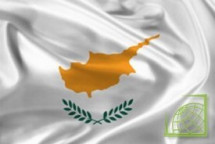 Кипр стал пятой страной, обратившейся к партнерам по еврозоне за экономической помощью. 