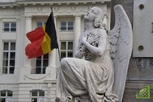 Согласно данным Еврокомиссии, общий государственный долг Бельгии увеличится с 97,8% ВВП до 99,8% ВВП в 2012 году.