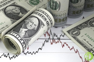 Курс доллара продолжил рост к евро, фунту стерлингов и иене.