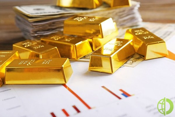 По состоянию на 15.03 по Гринвичу спот-цены на золото повысились на 0,8%