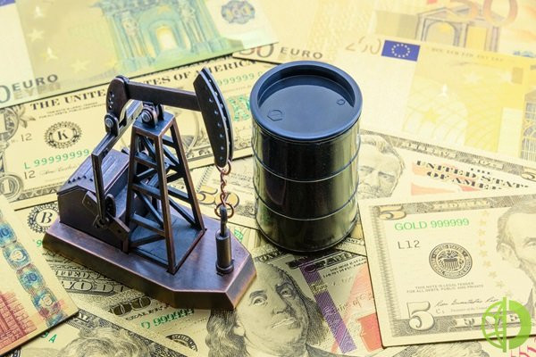 По состоянию на 12.10 по Гринвичу фьючерсы на нефть Brent упали на 1,54 доллара, или на 1,8%, до 82,17 доллара за баррель
