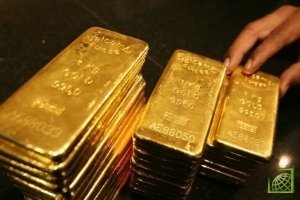 Новости из еврозоны толкают цены на золото вверх.