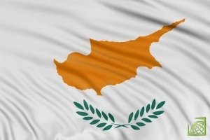 Кипр стал уже пятой страной еврозоны, обратившейся за помощью к ЕС.