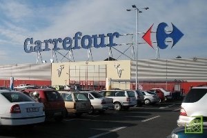 Carrefour является вторым по объемам продаж ритейлером в мире после Walmart.
