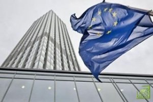Также ЕЦБ рекомендует банкам «оставаться и участвовать в формировании EURIBOR.