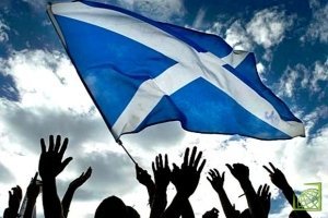 Правительство Шотландии обещает опубликовать специальный доклад, в котором будут выражены все доводы в пользу независимости. 