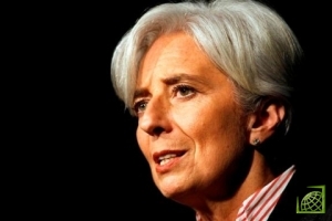Накануне глава МВФ Кристи Лагард заявила, что состояние мировой экономики за последний год улучшилось.
