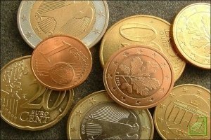 Против отмены монет выступают некоторые ритейлеры, которые формируют цены, заканчивающиеся на «99 центов» - 0, 99 или 2, 99.