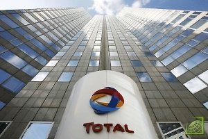 Согласно договоренностям, дело против Total могут закрыть через три года, если компания не допустит новых нарушений.