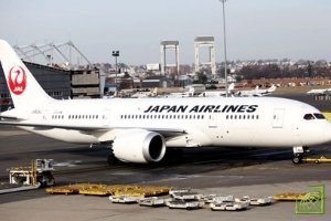 С 1 июня японские авиакомпании Japan Airlines (JAL) и All Nippon Airlines (ANA) возобновили коммерческие рейсы Dreamliner.