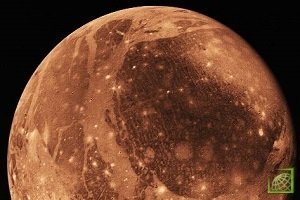 ​Специалисты NASA полагают, что на крупнейшем спутнике Юпитера, Ганимеде, может существовать жизнь.