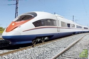Evraz поставила РЖД первую партию стометровых рельсов для строительства скоростного железнодорожного полотна.