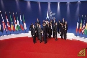 Страны G7, как отмечает Bloomberg, имеют более 40 процентов голосов во Всемирном банке и, таким образом, могут заблокировать принятие решений в совете директоров банка.