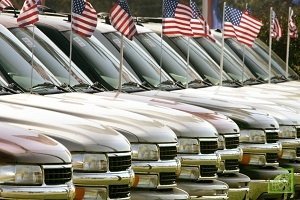 Уровень продаж легковых авто и легких грузовых машин на территории Соединенных Штатов за прошлый месяц повысился, достигнув максимальной отметки за последние 11 лет.