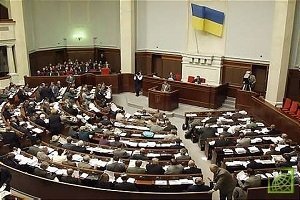 Яценюк: под люстрацию попадет 1 млн чиновников разного уровня, включая кабинет министров в полном составе.