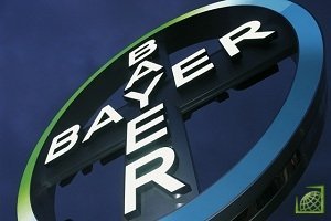 Концерн Bayer AG разделяется на HealthCare и CropScience. 