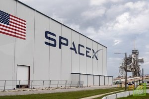 SpaceX доставила грузовой корабль Dragon