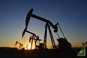 Нефть возобновила свой рост