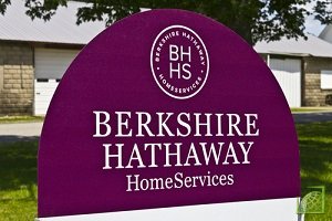 Berkshire Hathaway — американская холдинговая компания. Является управляющей для большого количества компаний в различных отраслях
