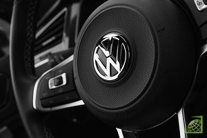 ​Штраф примерно в 1 млрд евро, который автоконцерн Volkswagen AG (VW) был вынужден выплатить в результате 