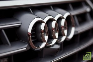 ​Германский автоконцерн Audi отложил официальный запуск электрического внедорожника e-tron, сославшись на 