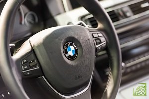​Компания BMW не верит в появление полностью беспилотных автомобилей на дорогах.