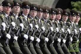 Россия укрепляет вооруженные силы в виду новых угроз.