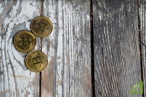 На данный момент bitcoin торгуется на уровне $6436