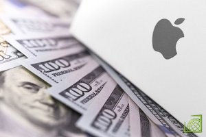 ​Фондовые индексы США снизились на фоне падения акций Apple Inc после слабых прогнозов двух поставщиков компании, ударивших по бумагам технологического сектора