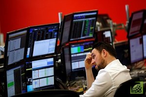 Рынок акций Московской биржи снижается 