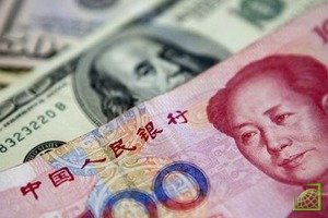Народный банк Китая в понедельник понизил курс юаня на 373 базисных пункта, до 6,9249 за доллар