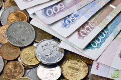 Пока курс доллара зажат диапазоне 63,2-64,4 рубля