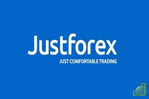 На сайте мошенников сказано, что JustForex является форекс брокером и что сервис принимает к оплате кредитные карты и криптовалюту биткоин