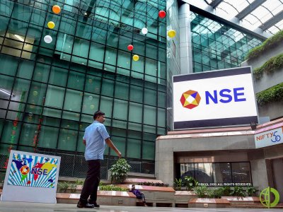 На момент закрытия NSE индекс Nifty 50 упал на 2,06%, а индекс BSE Sensex 30 потерял 2,39%