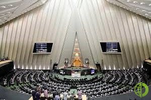 Работу прекратит иранский парламент текущего созыва