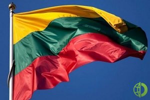 Литва сокращает поступления в бюджет 