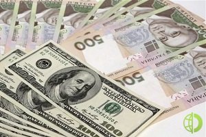 Национальный банк рассчитал стоимость украинской валюты к доллару и евро