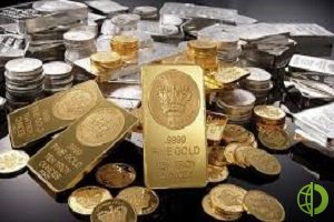 Золото нашло поддержку на уровне 1.706,20 долл