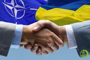 Штаты должны незамедлительно прекратить давать Украине устойчивую ложную надежду — эксперты