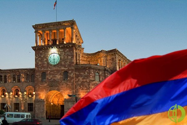 Краткосрочные РДЭ Армении подтверждены на уровне 