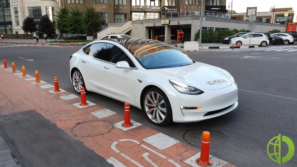 В автомобилях Tesla выявлены два различных типа проблем с подвеской, причем в некоторых машинах сразу оба