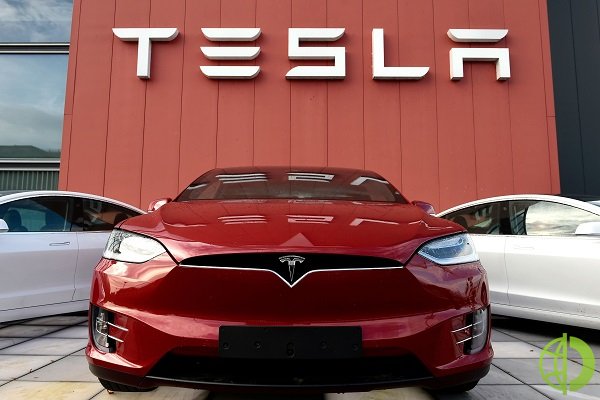 Tesla выходит на рынок Индии в то время, когда правительство страны и штатов сосредоточены на сокращении вредных выбросов в атмосферу за счет внедрения зеленых технологий