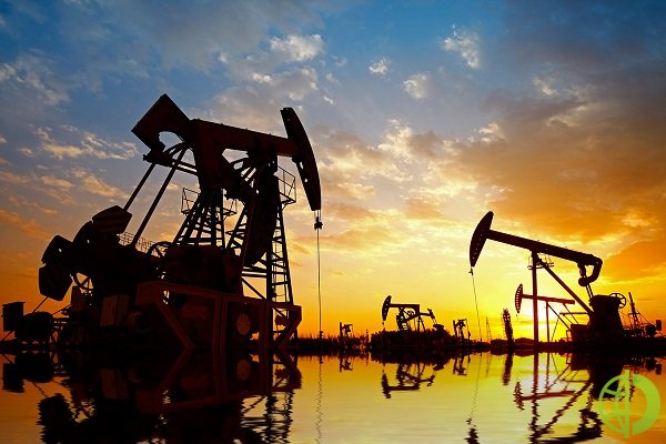 Ранее Управление энергетической информации Минэнерго США (EIA) представило ежегодный прогноз по стоимости нефти в ближайшем будущем